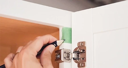 How to Measure Framed Cabinets: Existing Hinge Overlay